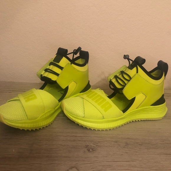 puma fenty avid sneakers